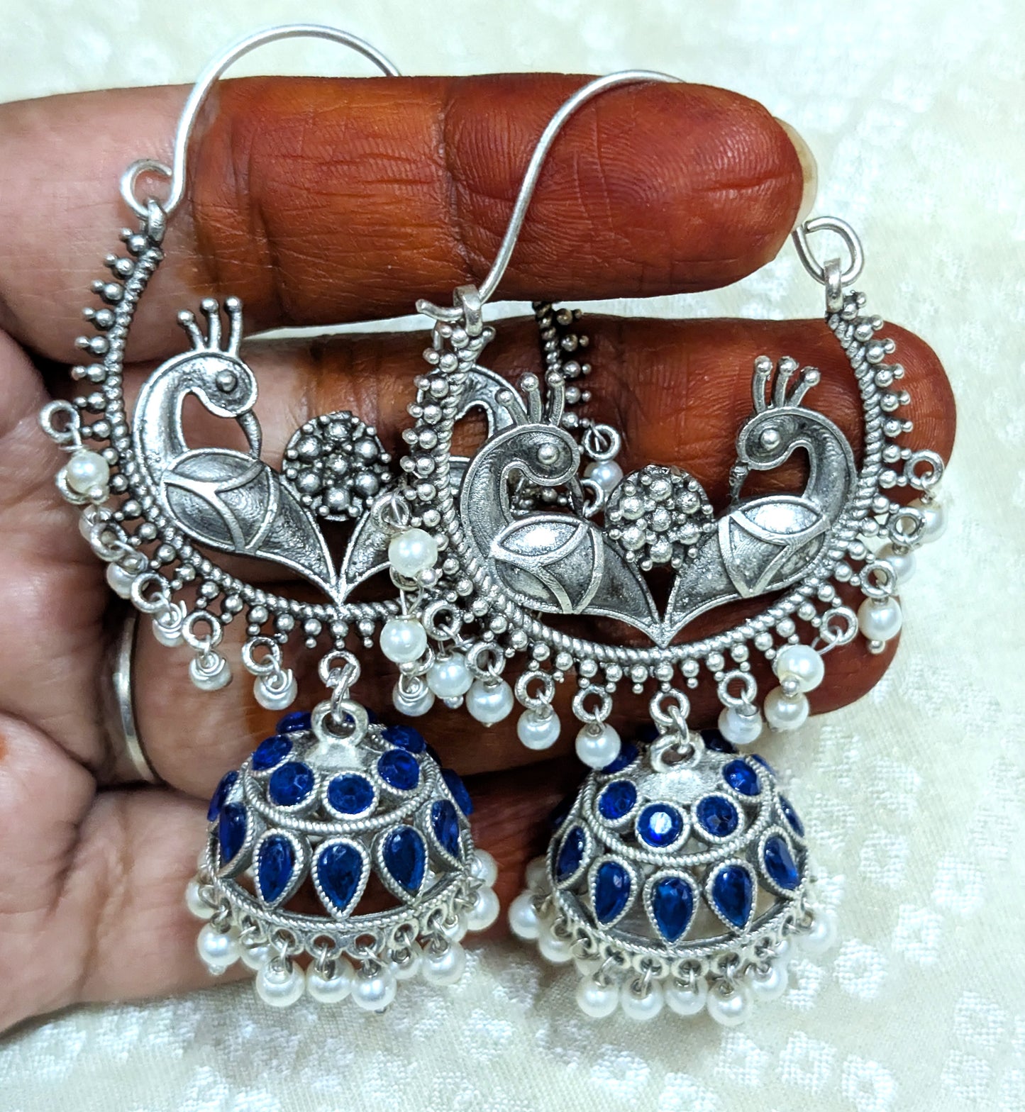 Chandrika Hoops
